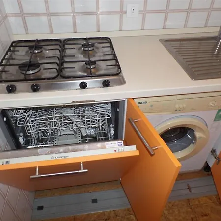 Functional Flat In A Quiet In Apartment